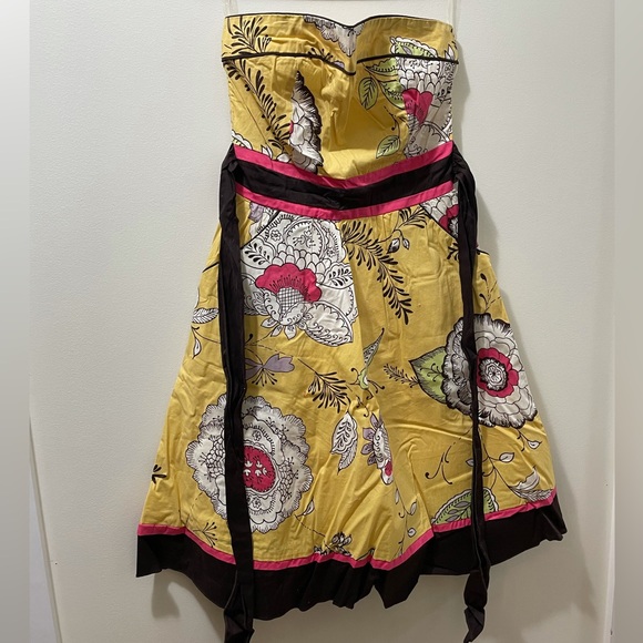 Summer dress - Picture 1 of 4